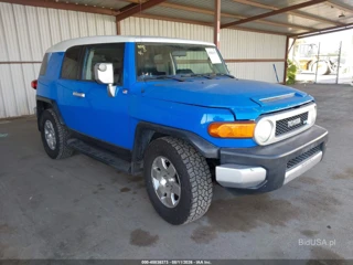 TOYOTA TOYOTA FJ CRUISER