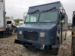 FREIGHTLINER MT45 CHASSIS