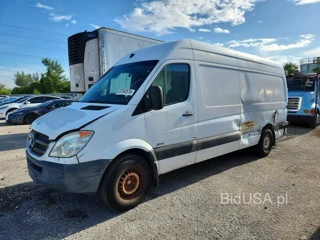 MERCEDES-BENZ SPRINTER 2500