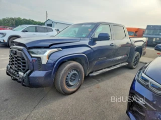 TOYOTA TUNDRA SR5