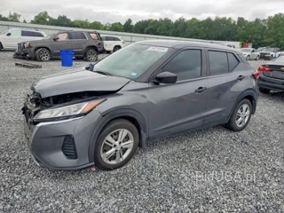 NISSAN KICKS S