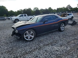 DODGE CHALLENGER SXT