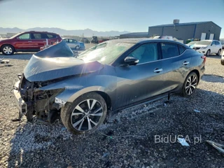 NISSAN MAXIMA PLATINUM