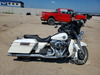 HARLEY-DAVIDSON FLHTCUI