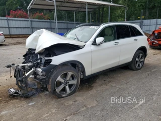 MERCEDES-BENZ GLC 300 4MATIC
