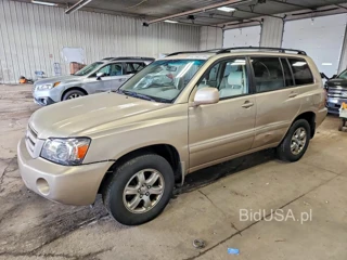TOYOTA HIGHLANDER BASE