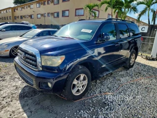 TOYOTA SEQUOIA SR5