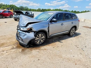 MITSUBISHI OUTLANDER ES