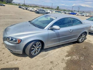 VOLVO C70 T5