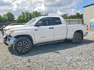 TOYOTA TUNDRA SR5