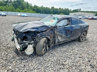 VOLVO S60 T6