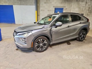 MITSUBISHI ECLIPSE CROSS SE