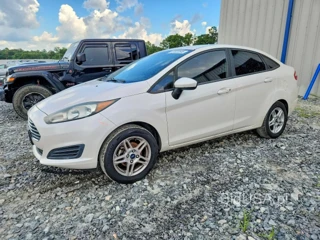 FORD FIESTA SE