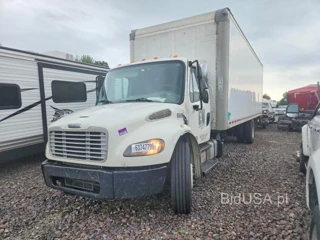 FREIGHTLINER M2