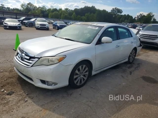 TOYOTA AVALON LIMITED