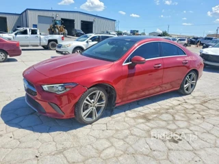 MERCEDES-BENZ CLA 250 4MATIC