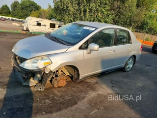 NISSAN VERSA 1.8 S