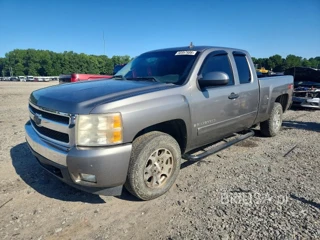 CHEVROLET SILVERADO K1500