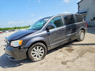 CHRYSLER TOWN & COUNTRY TOURING