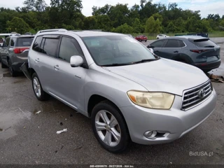 TOYOTA TOYOTA HIGHLANDER LIMITED