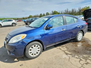NISSAN VERSA