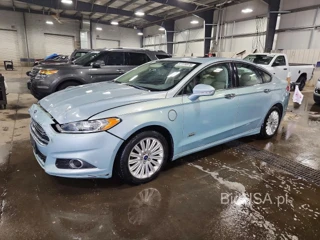 FORD FUSION SE PHEV