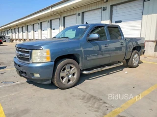 CHEVROLET SILVERADO C1500 LTZ