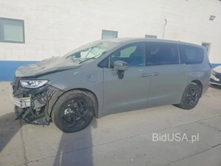 CHRYSLER PACIFICA HYBRID TOURING L