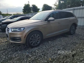 AUDI Q7 PREMIUM PLUS