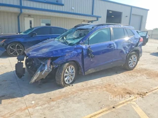TOYOTA COROLLA CROSS LE