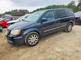 CHRYSLER TOWN & COUNTRY TOURING
