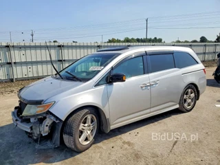 HONDA ODYSSEY TOURING