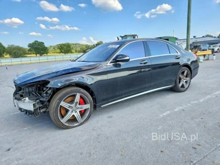 MERCEDES-BENZ S 63 AMG