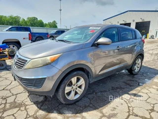 KIA SPORTAGE LX