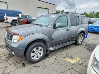 NISSAN PATHFINDER XE