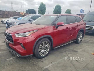 TOYOTA HIGHLANDER PLATINUM