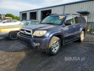 TOYOTA 4RUNNER SR5