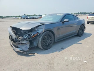 FORD MUSTANG GT