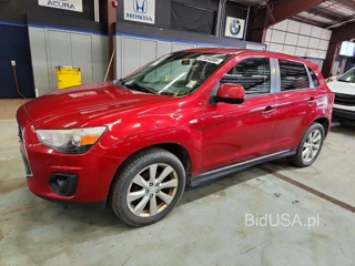 MITSUBISHI OUTLANDER SPORT ES