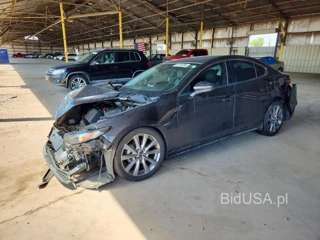 MAZDA 3 PREFERRED