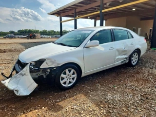 TOYOTA AVALON XL