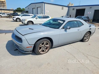 DODGE CHALLENGER SXT PLUS