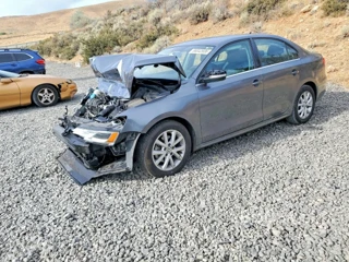 VOLKSWAGEN JETTA SE