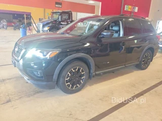 NISSAN PATHFINDER SV