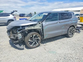 MITSUBISHI OUTLANDER SE