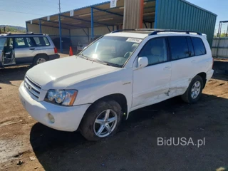 TOYOTA HIGHLANDER LIMITED