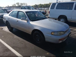 TOYOTA TOYOTA CAMRY DX/LE/XLE