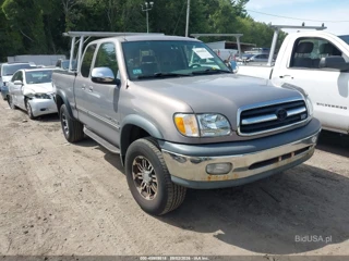 TOYOTA TOYOTA TUNDRA SR5 V8
