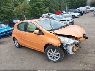 TOYOTA TOYOTA PRIUS C THREE