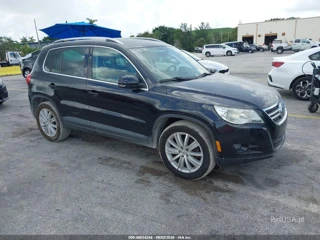 VOLKSWAGEN VOLKSWAGEN TIGUAN SE